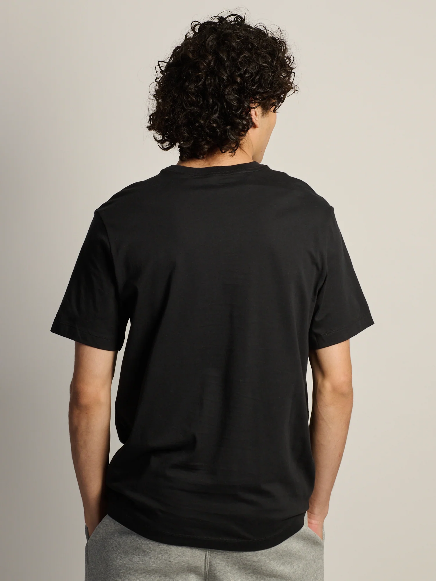 NIKE SPORTSWEAR CLUB T-SHIRT - Image 5