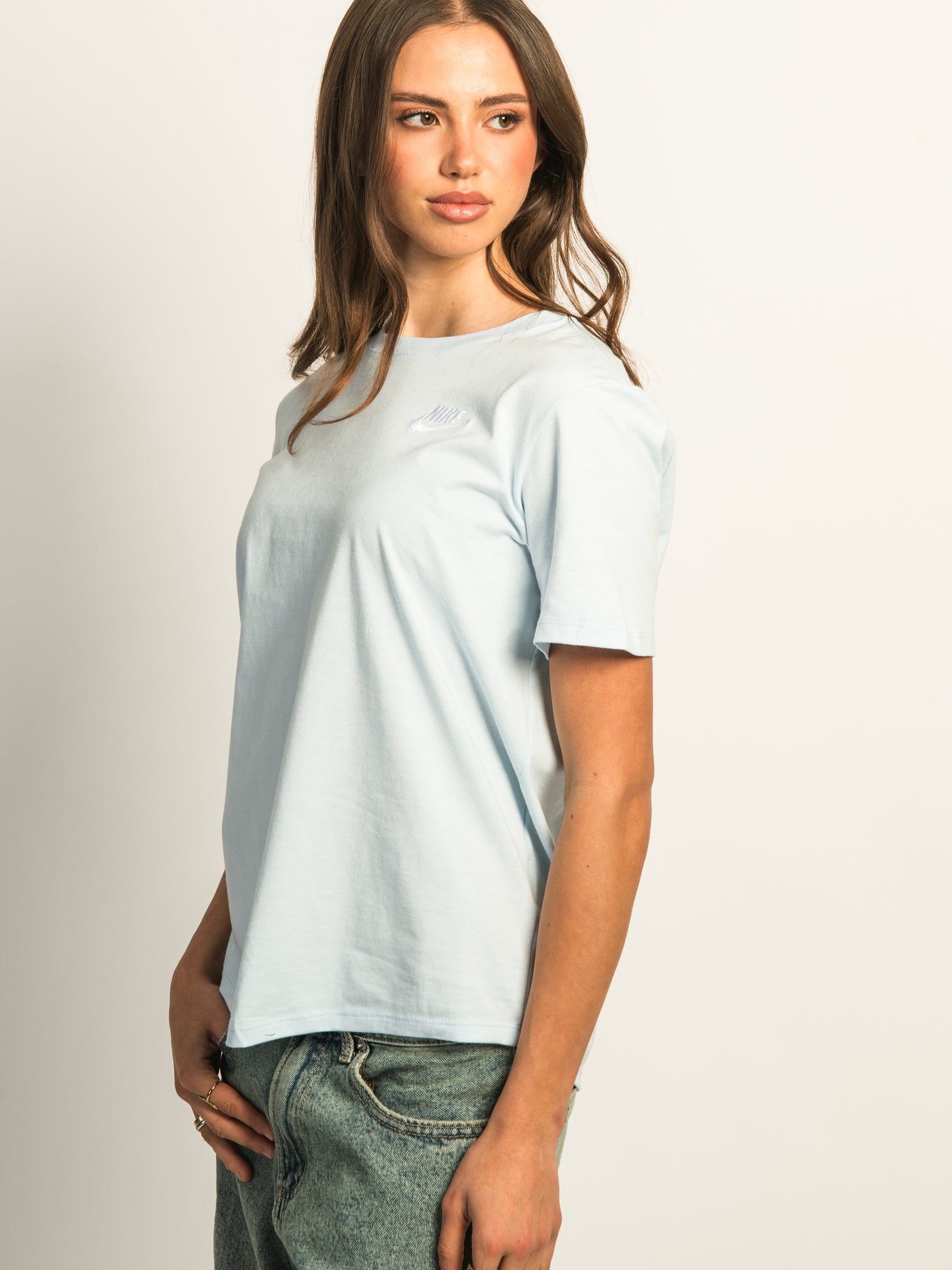 NIKE SPORTSWEAR CLUB T-SHIRT - BLUE - Image 4