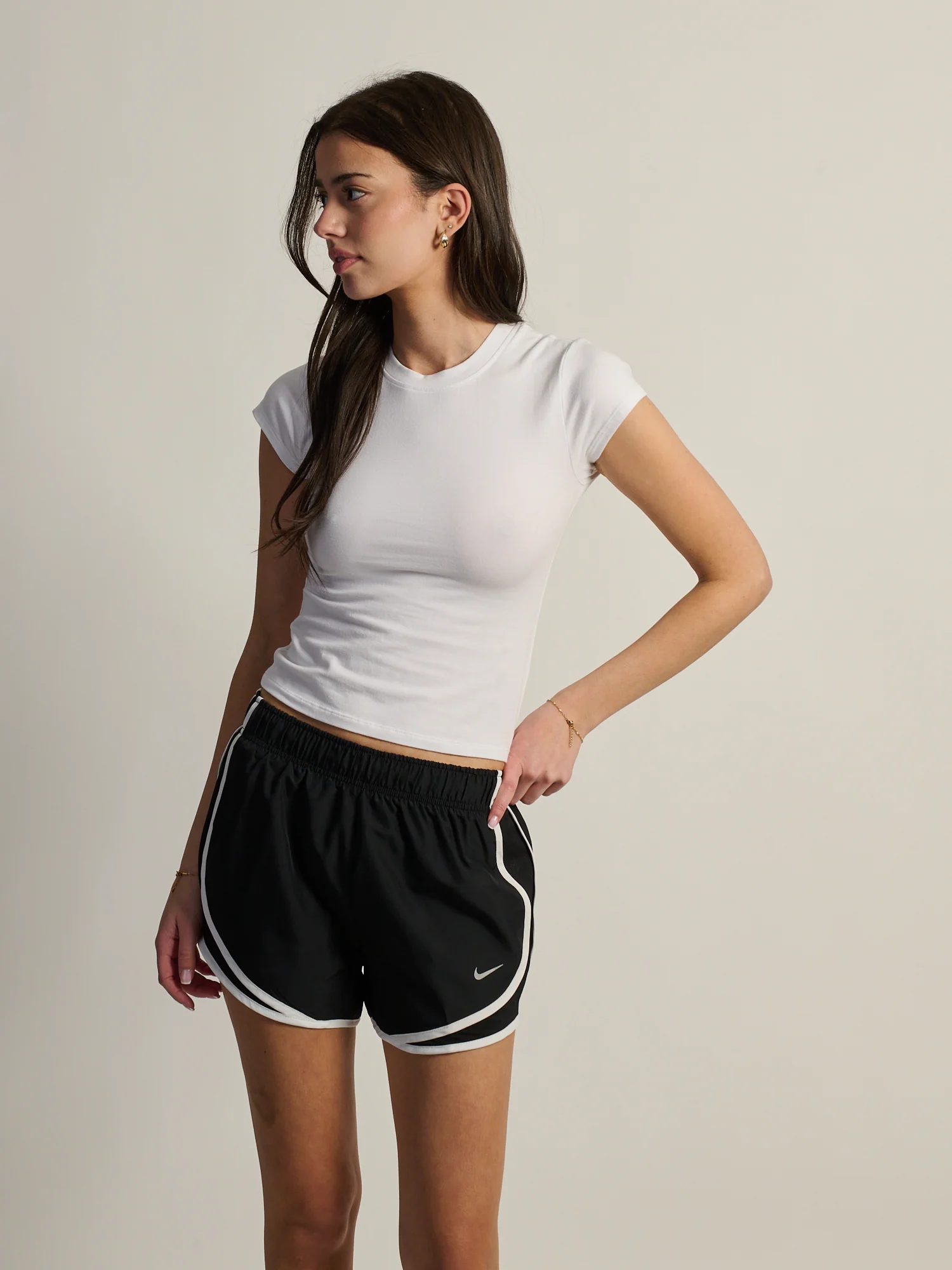 NIKE TEMPO DF MID RISE 3IN RUNNING SHORT - Image 3