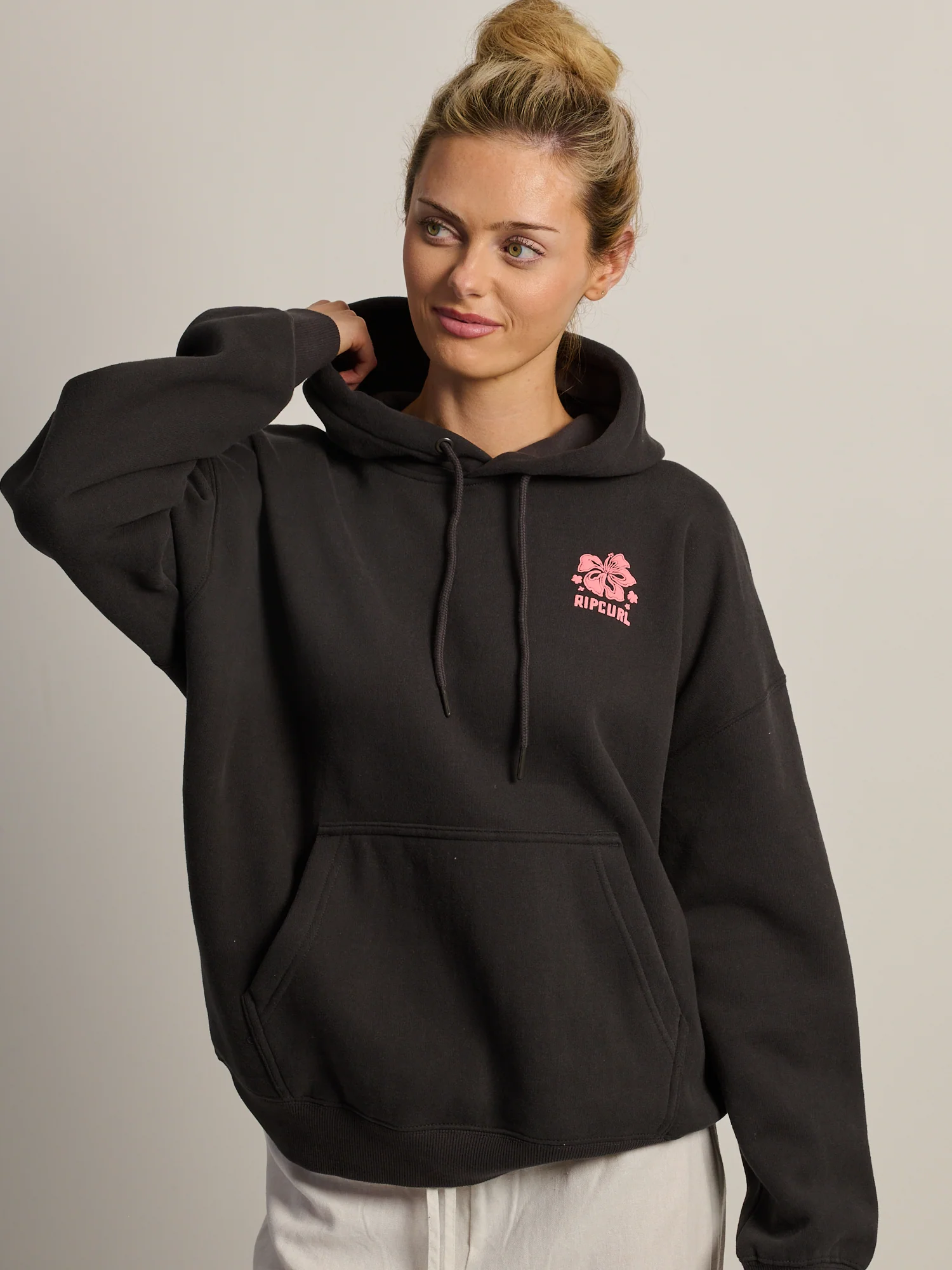 RIP CURL SURF PUFF HERITAGE HOODIE - BLACK - Image 2