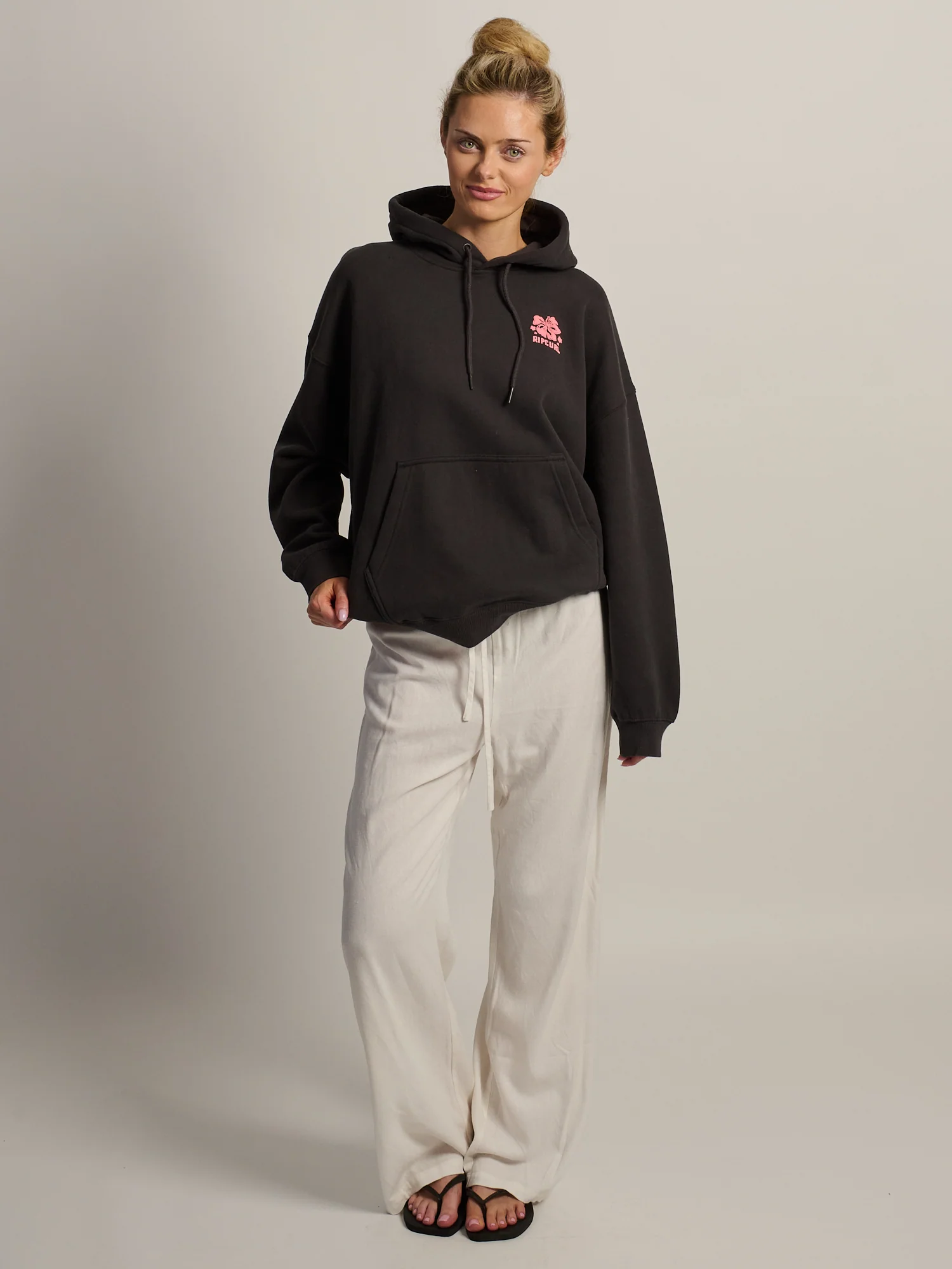 RIP CURL SURF PUFF HERITAGE HOODIE - BLACK - Image 3