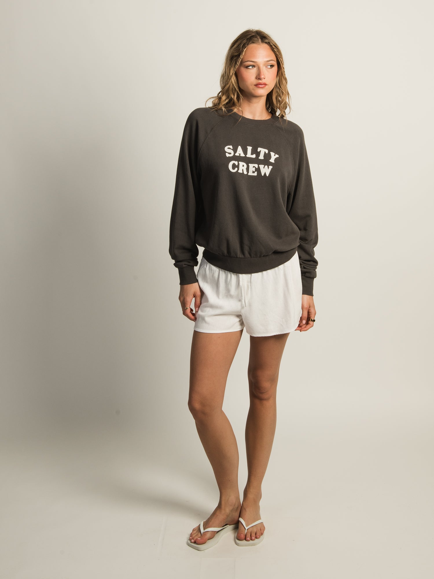 SALTY CREW FIRST MATE APPLIQUE CREWNECK - Image 3