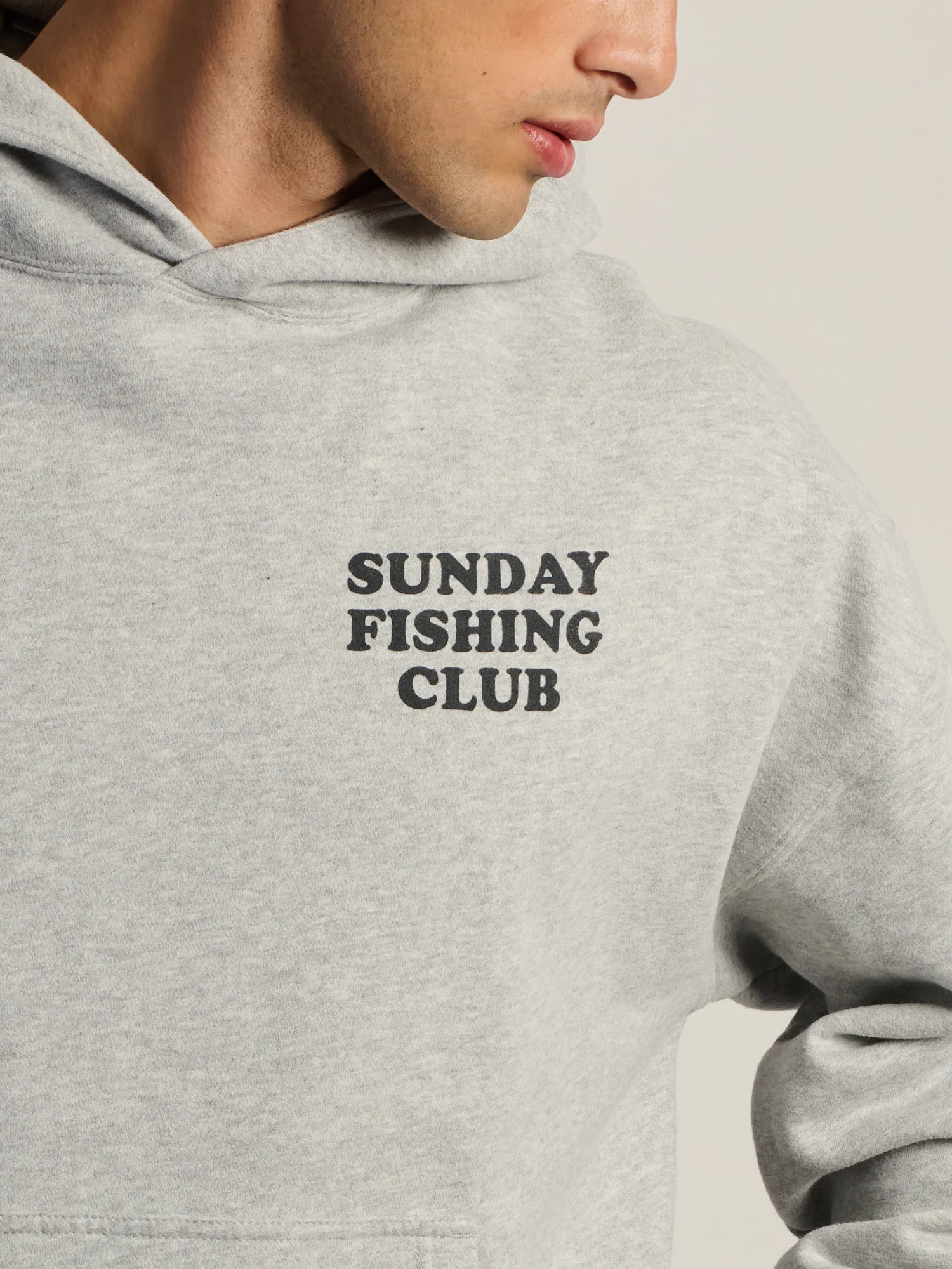 SUNDAY FISHING RELAXED FIT HOODIE - HEATHER GREY - Image 4