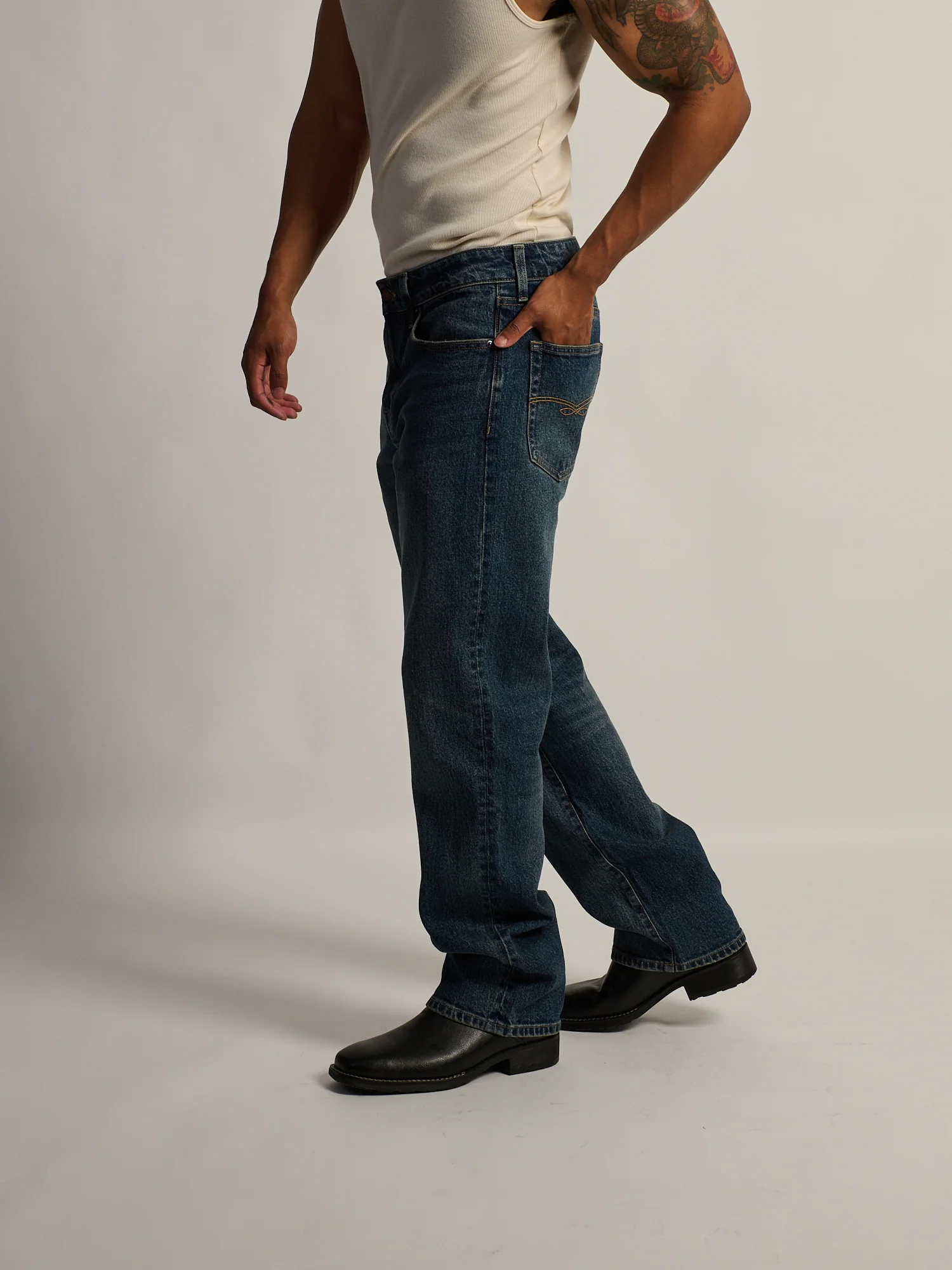 TAINTED BOOT CUT JEAN - DARK WASH - Image 4