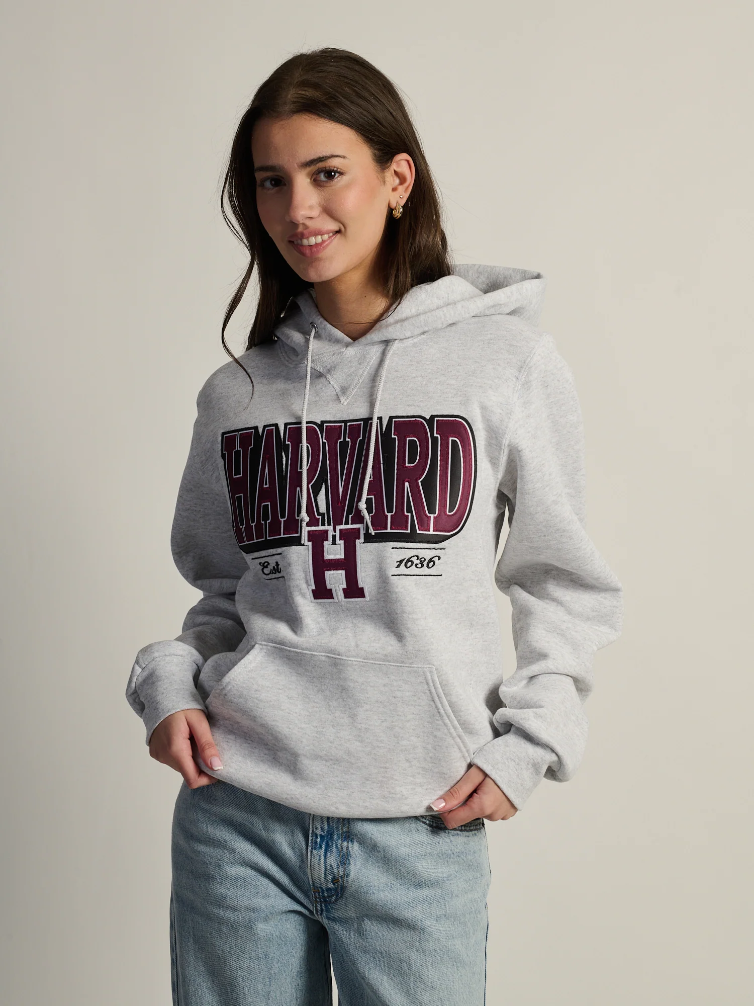 NCAA HARVARD PULLOVER HOODIE - Image 2
