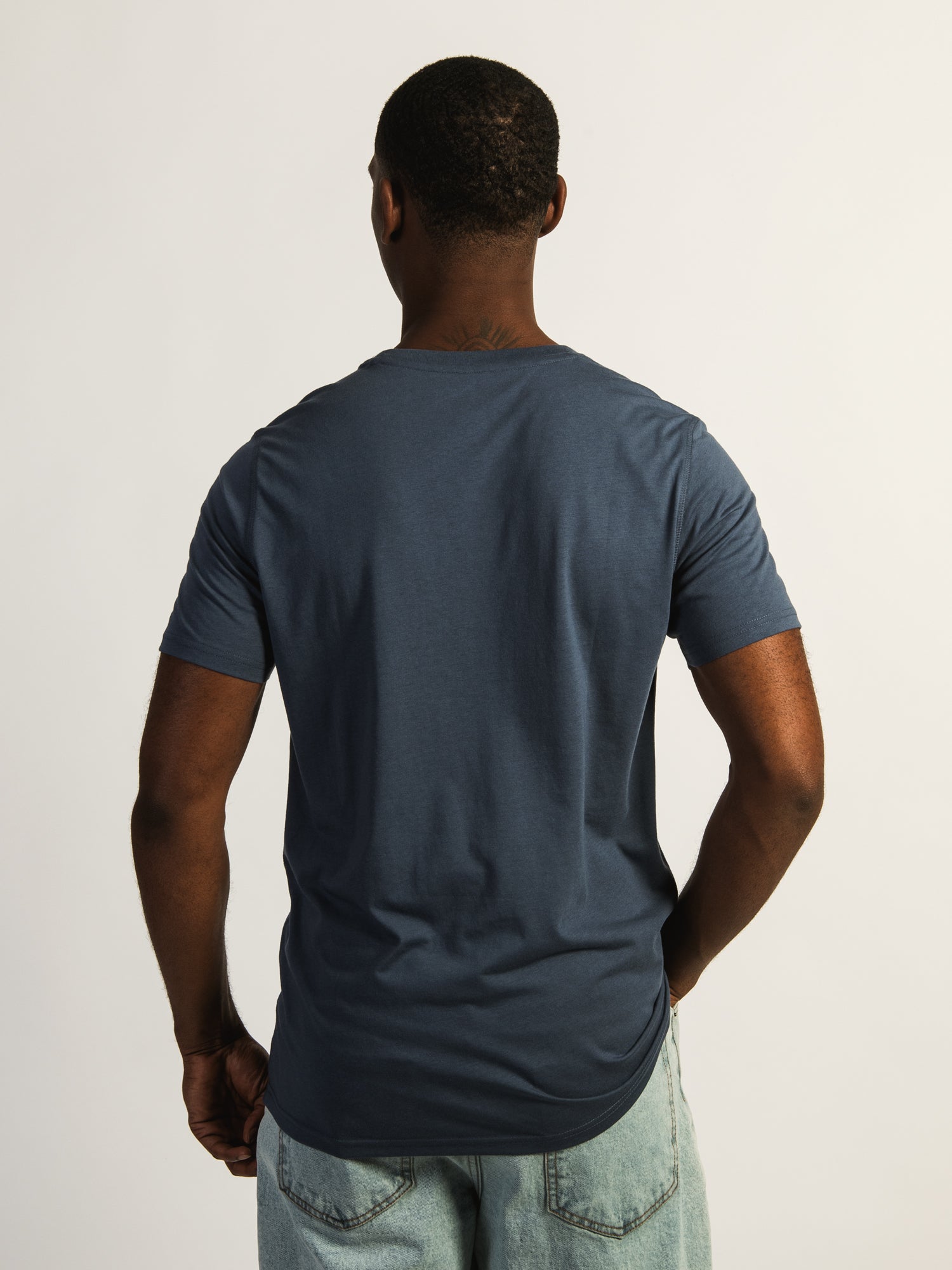 VICTOR CREWNECK - PERIWINKLE - Image 4