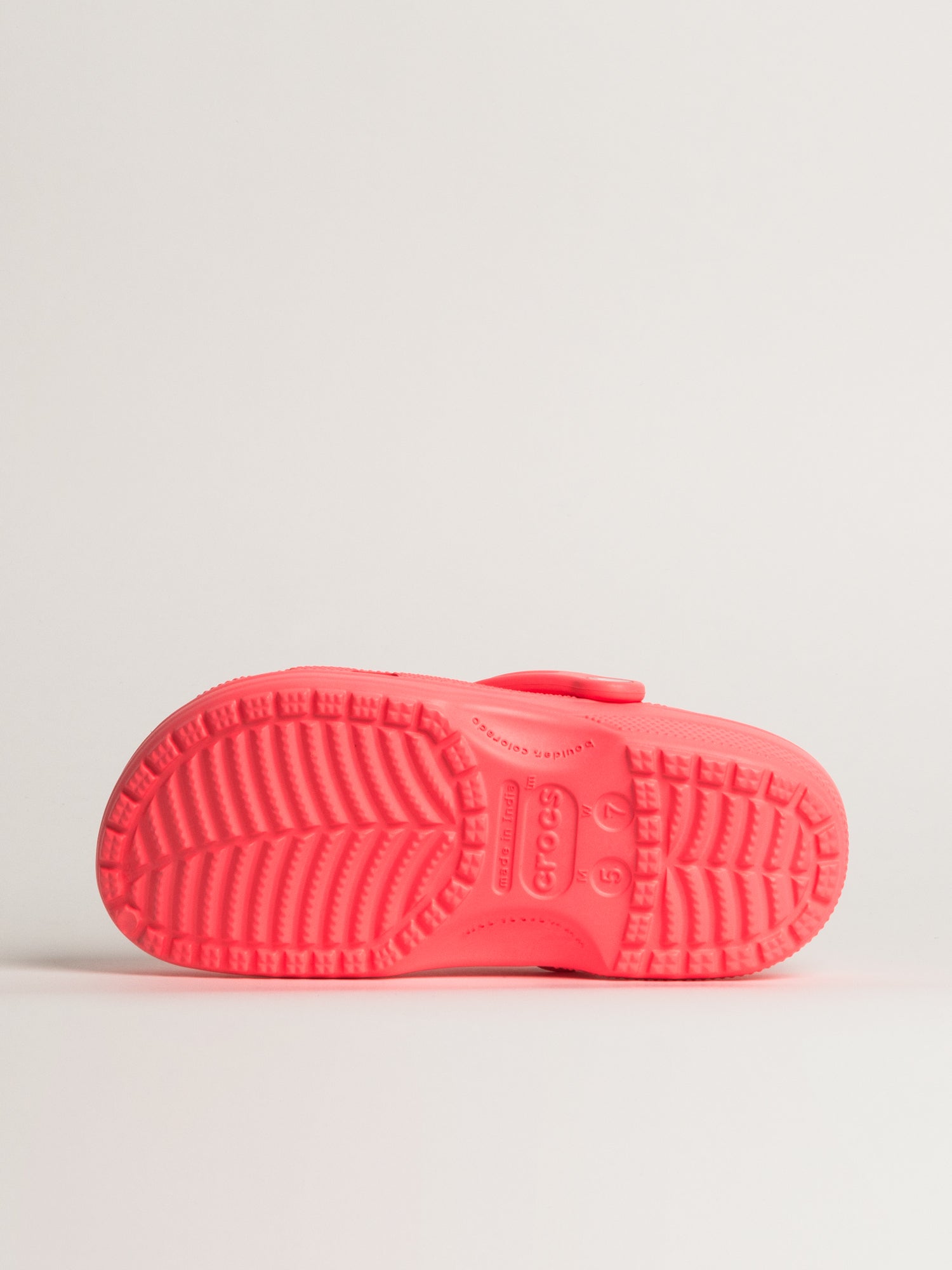 WOMENS CROCS CLASSIC CLOG - GUAVA - Image 6