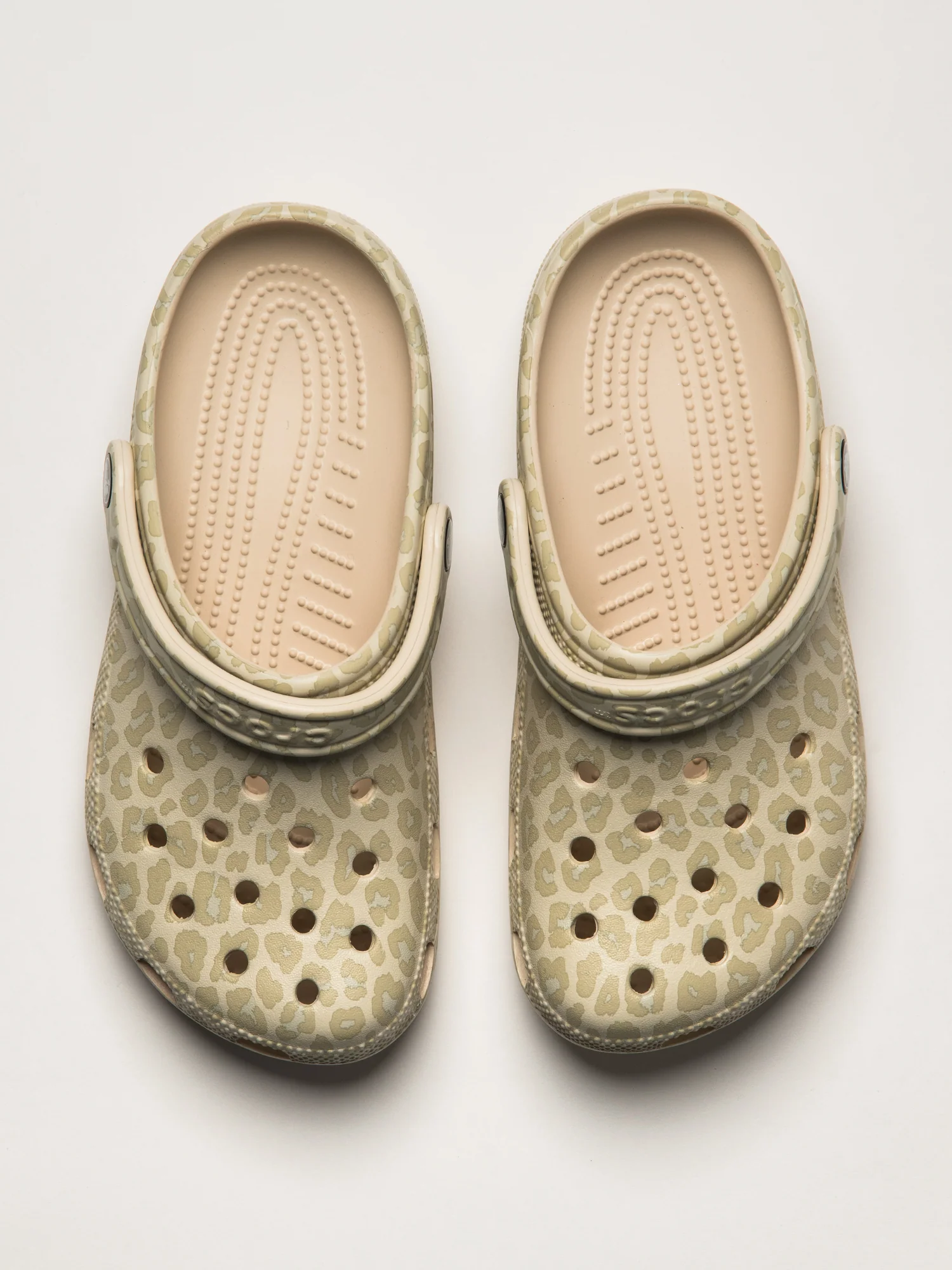 WOMENS CROCS CLASSIC GRAPHIC CLOG - LEOPARD - Image 4
