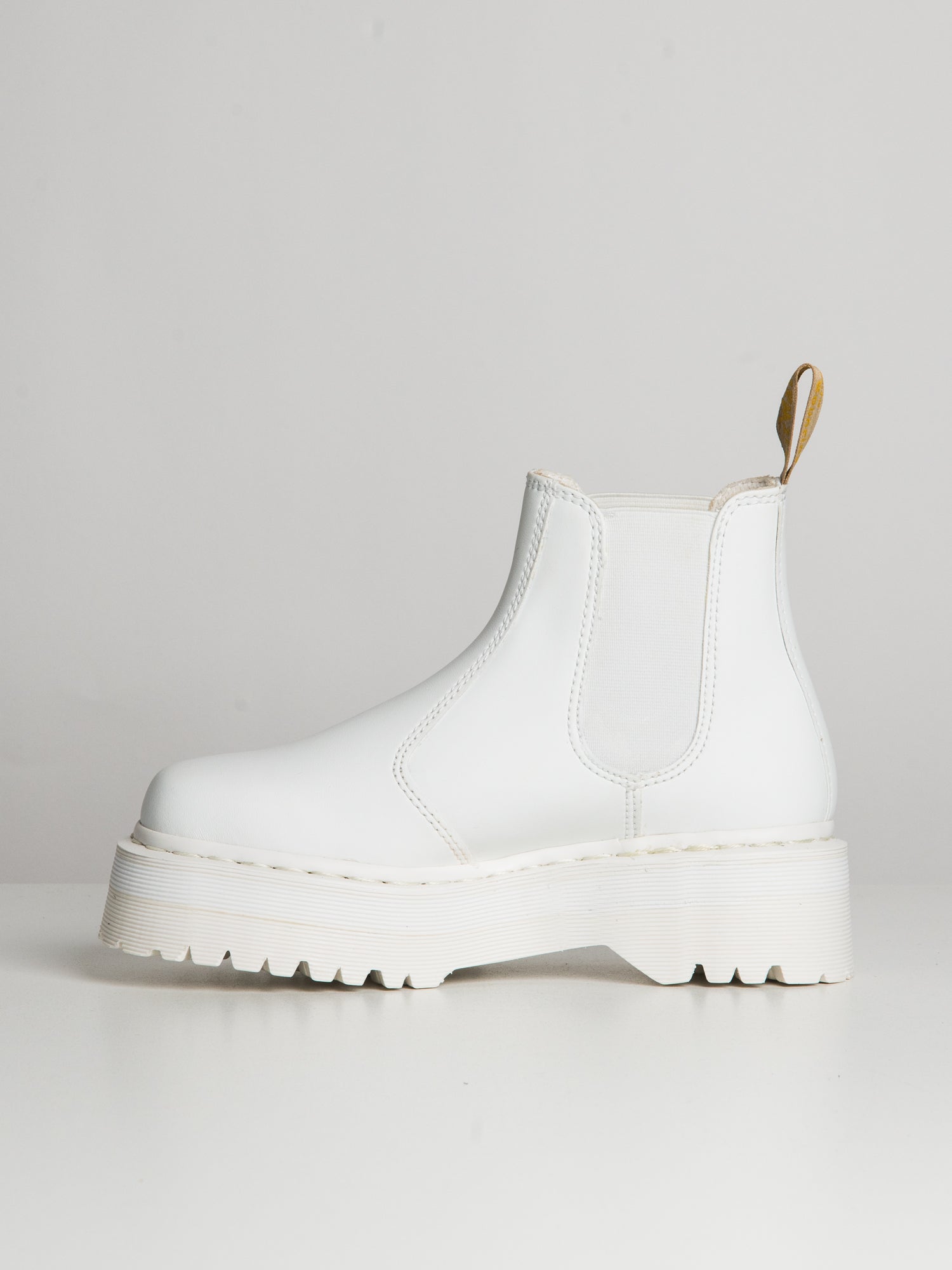 WOMENS DR MARTENS VEGAN 2976 QUAD MONO BOOT - CLEARANCE - Image 4