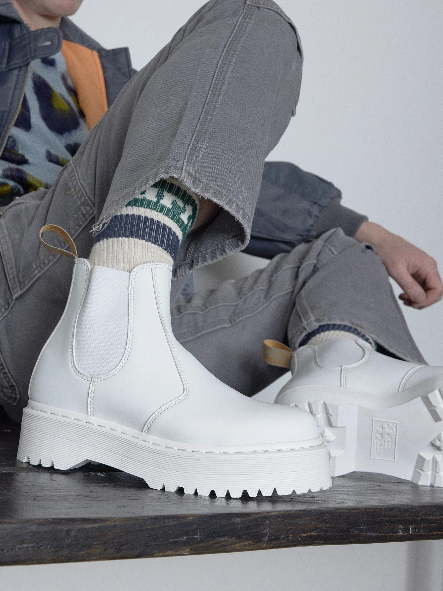 WOMENS DR MARTENS VEGAN 2976 QUAD MONO BOOT - CLEARANCE - Image 7