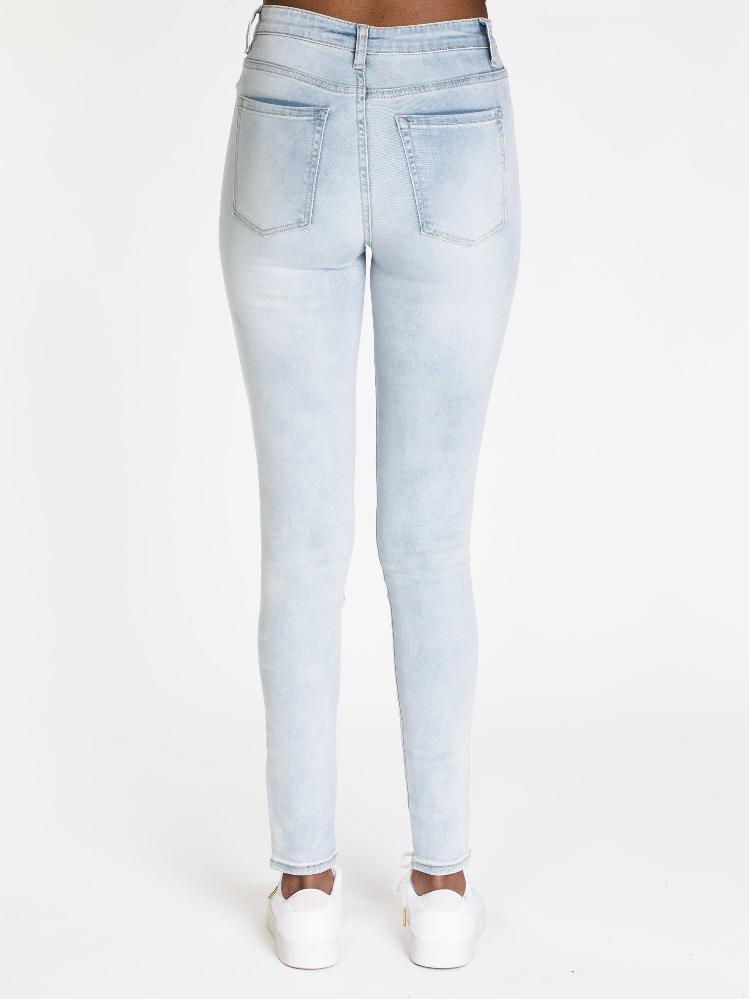 WOMENS HI-RISE SKINNY DENIM - LIGHT - CLEARANCE - Image 2