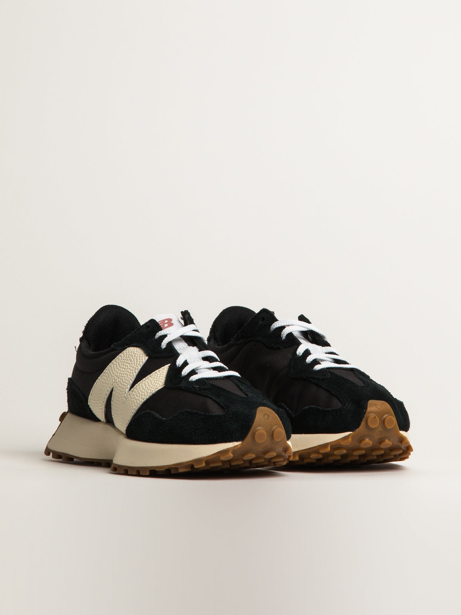 WOMENS NEW BALANCE THE 327 SNEAKER - BLACK/WHITE - Image 2