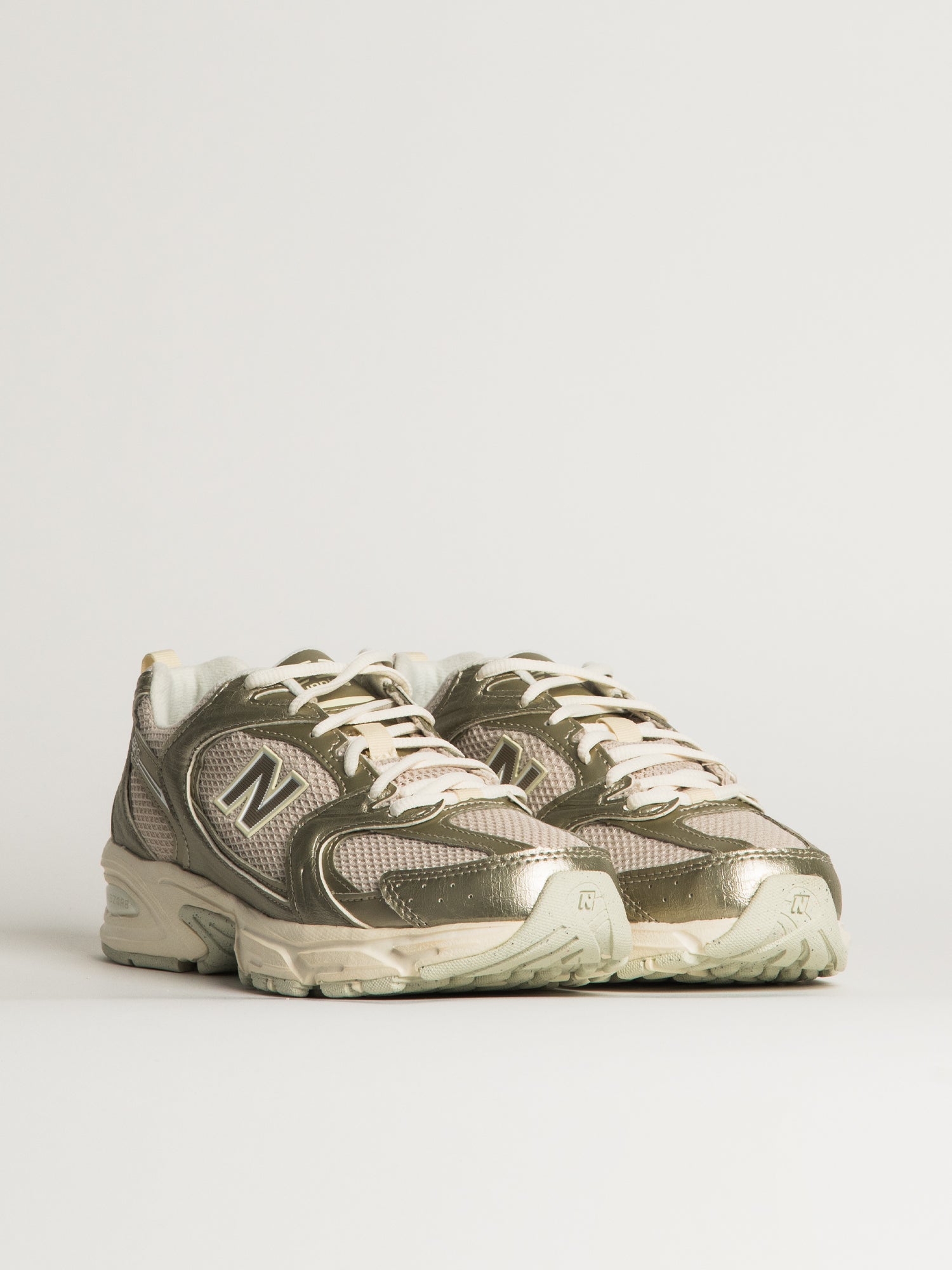 WOMENS NEW BALANCE THE 530 SNEAKER - GOLD - Image 2