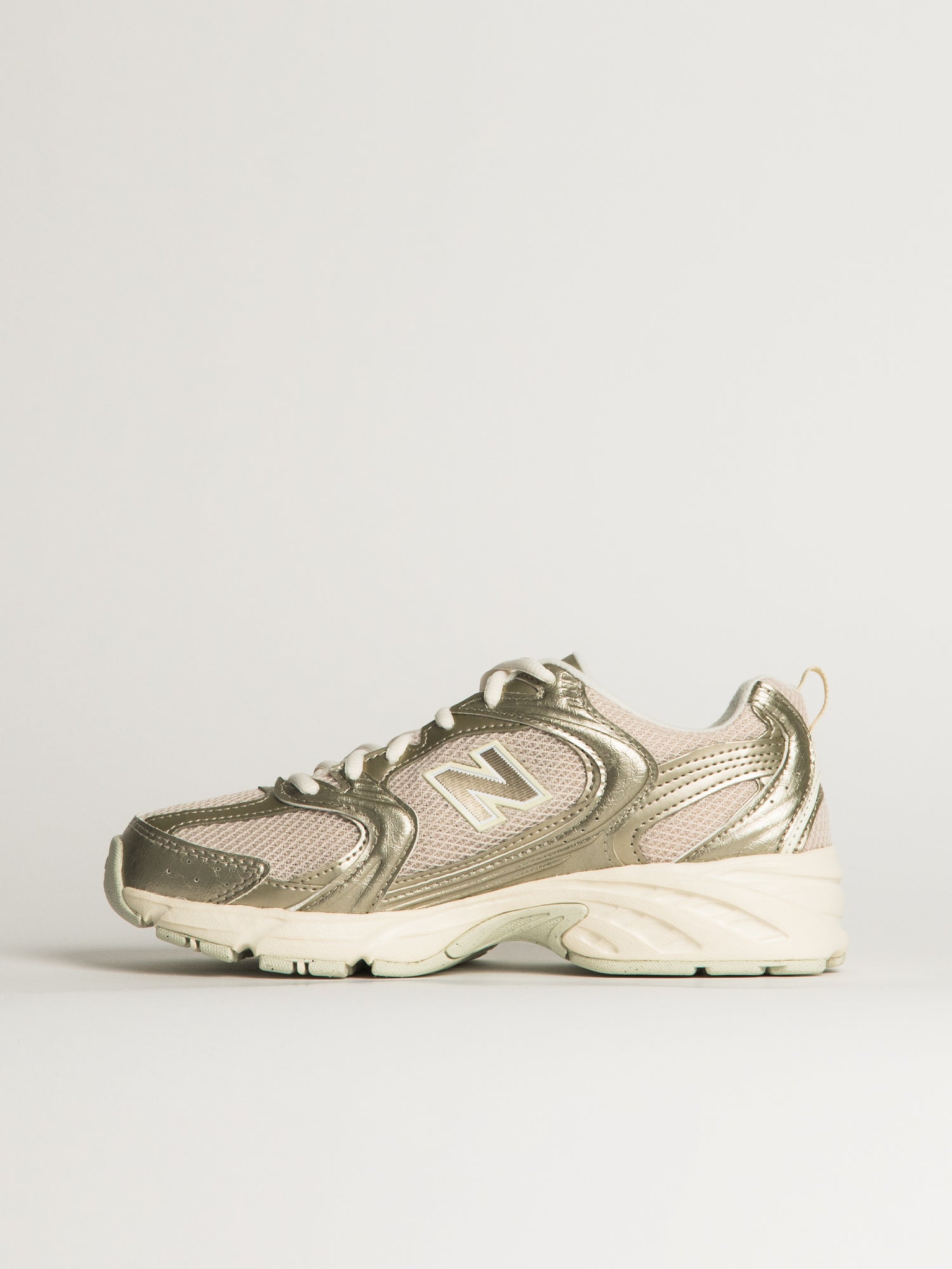 WOMENS NEW BALANCE THE 530 SNEAKER - GOLD - Image 3