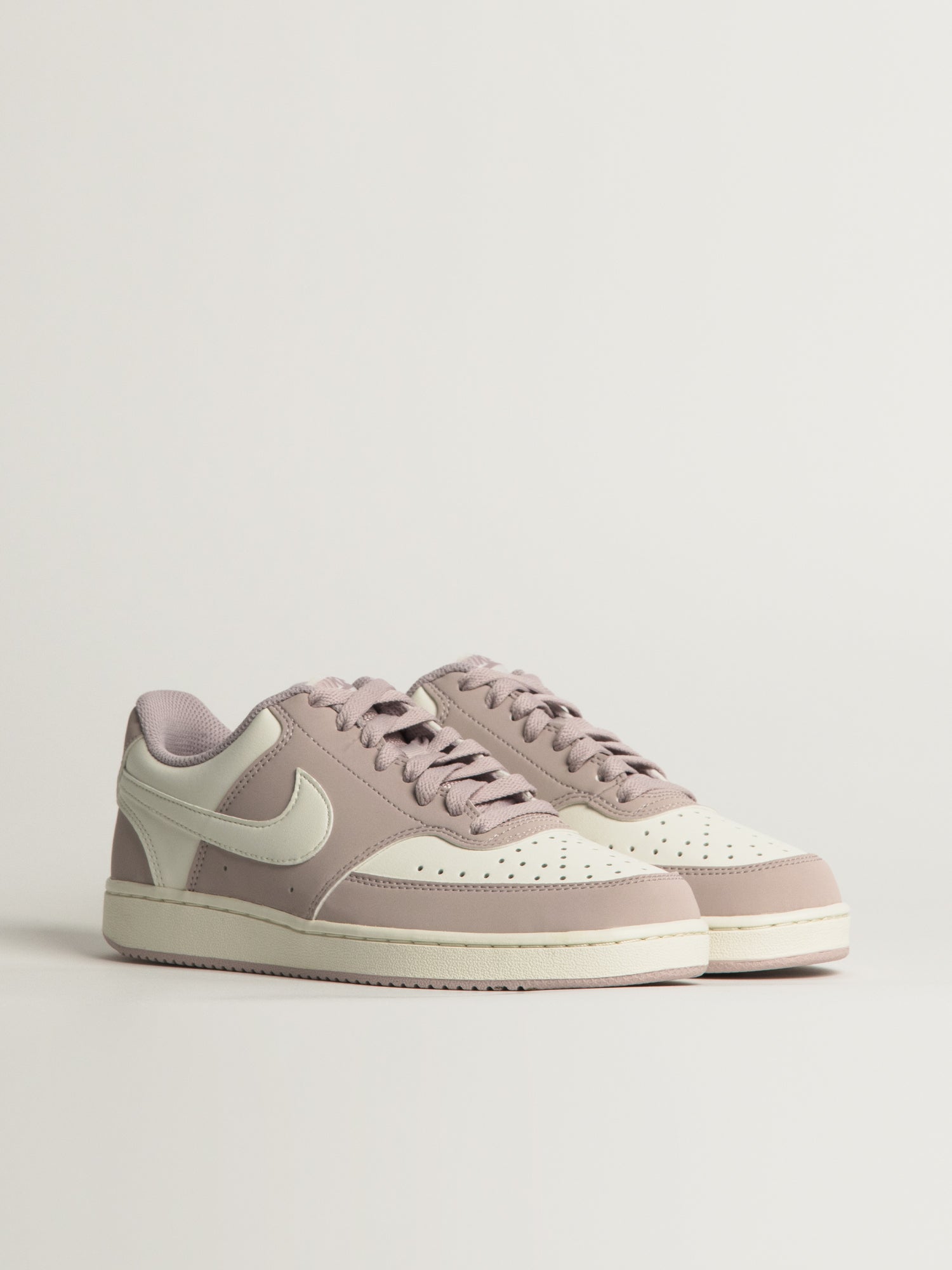 WOMENS NIKE COURT VISION LO P NBKL SNEAKER - Image 2