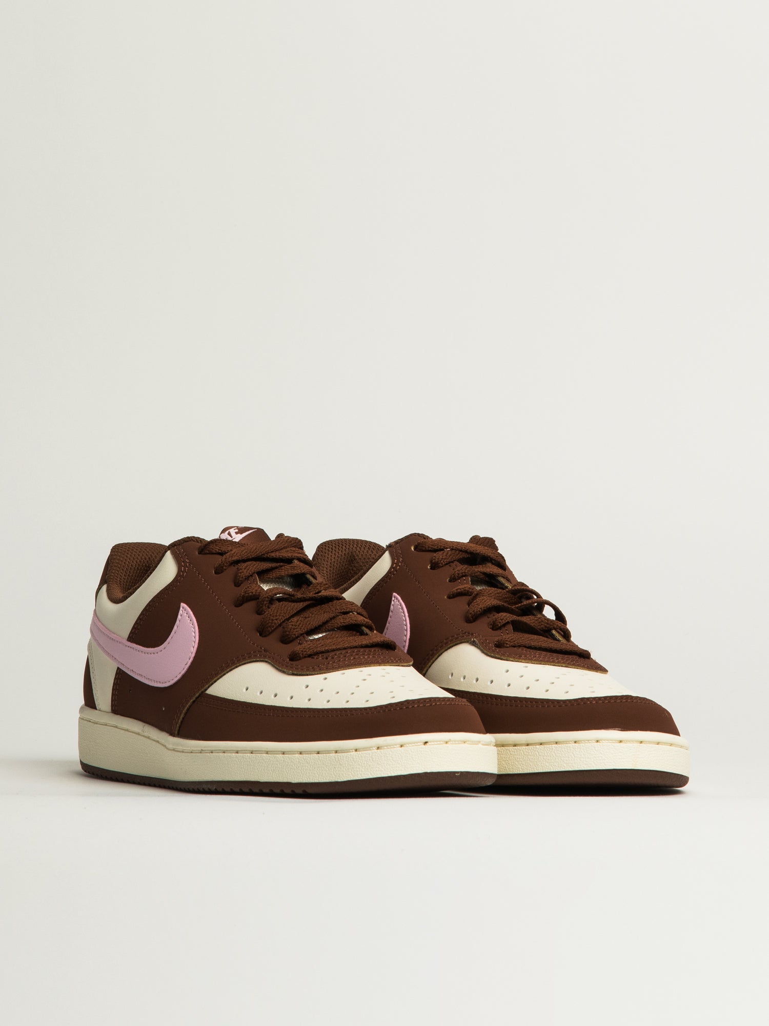 WOMENS NIKE COURT VISION LOW SNEAKER - BROWN - Image 2