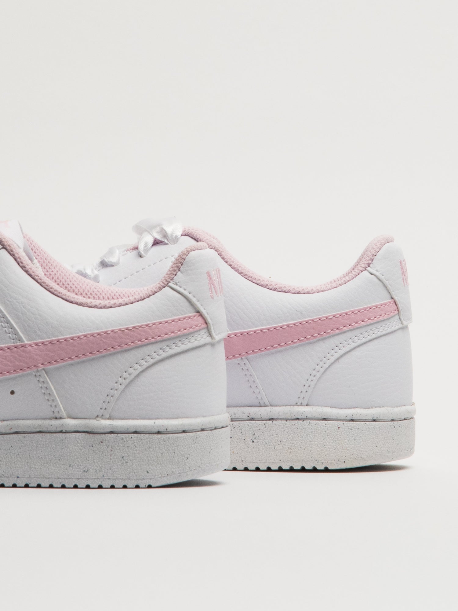 WOMENS NIKE COURT VISION LOW SNEAKER - WHITE/PINK - Image 7