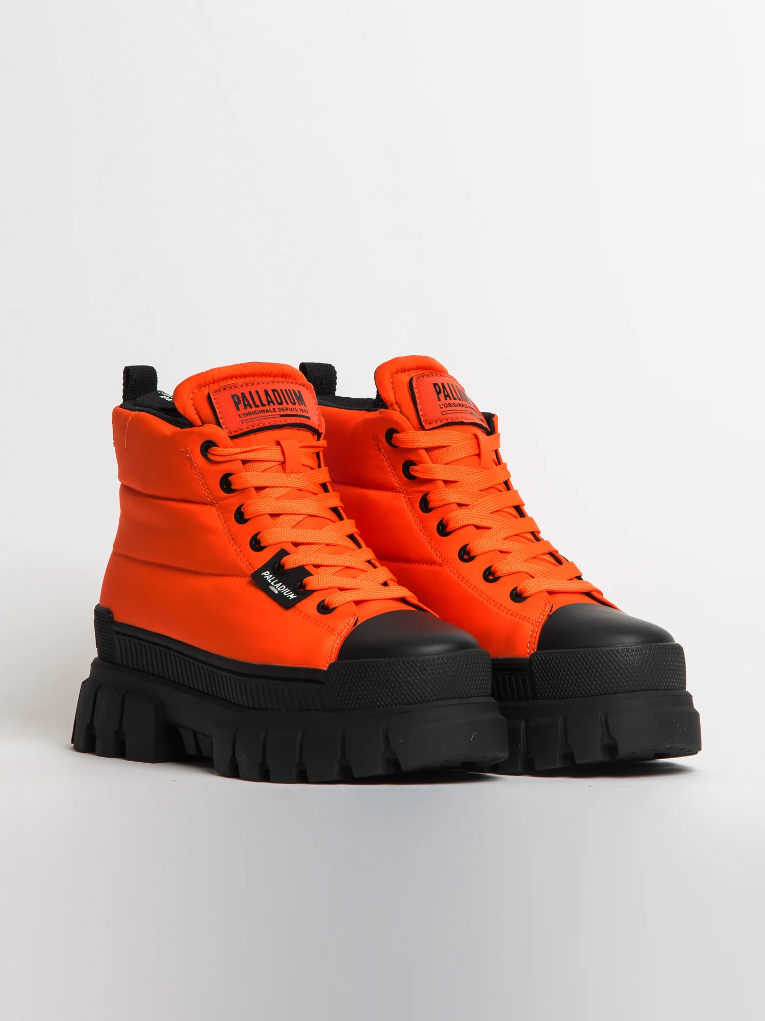 WOMENS PALLADIUM REVOLT BOOT OVERCRUSH - CLEARANCE - Image 2