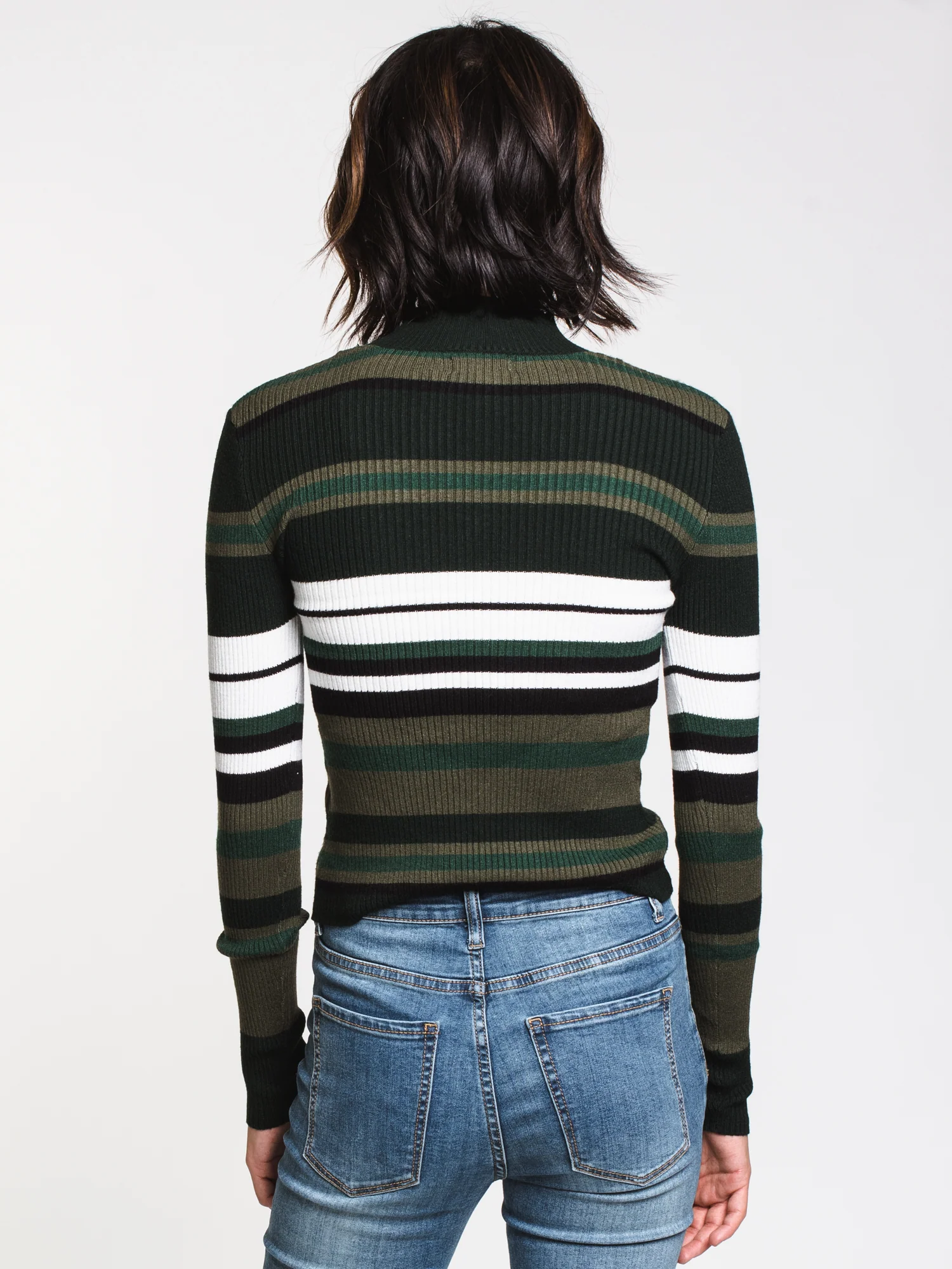 WOMENS REESE MOCKNECK - CLEARANCE - Image 2